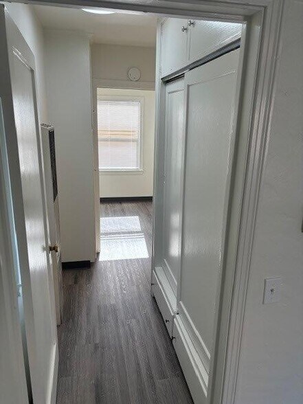 More Photos Of 238 Capitol St, Salinas Office Residential For Sale