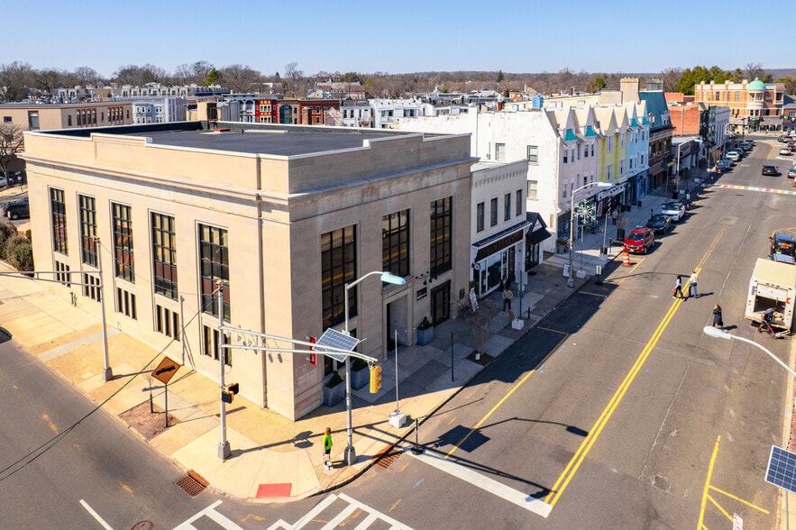More Photos Of 7-13 Elm St, Westfield Restaurant For Lease
