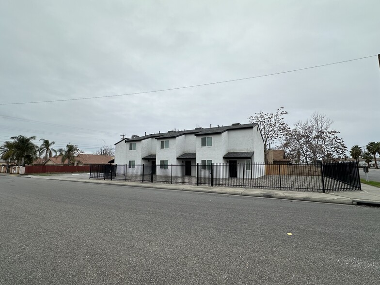 Primary Photo Of 931 Monterey St, Bakersfield Apartments For Sale