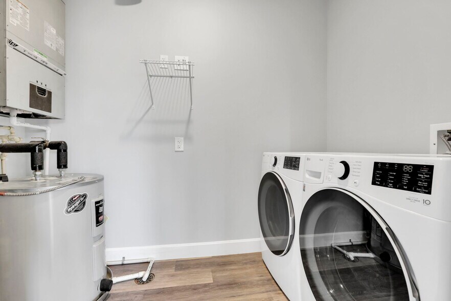 More Photos Of , Canal Winchester Multifamily For Sale
