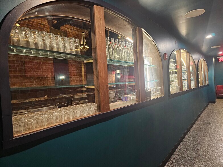 More Photos Of 9-11 W Main St, Troy Specialty For Sale