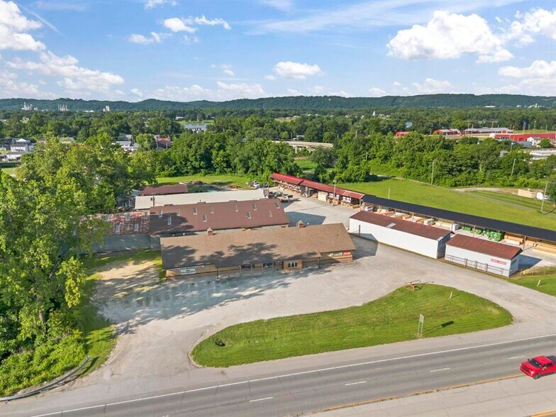 More Photos Of 1305 Seaton Ave, Greenup Warehouse For Sale
