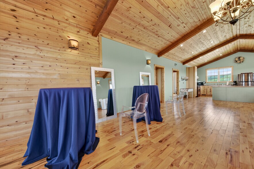 More Photos Of 639 Wagon Wheel Rd, Elk Creek Lodge Meeting Hall For Sale