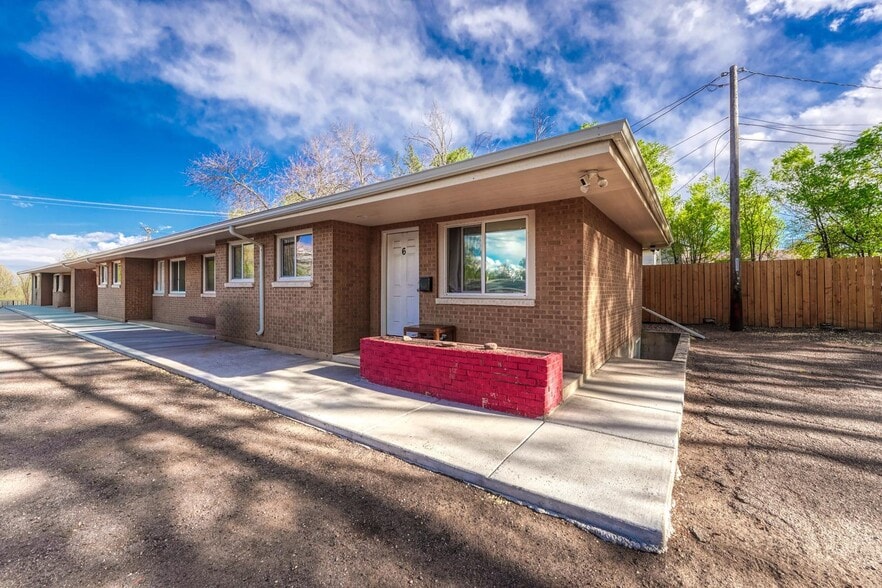 More Photos Of 1512-1518 S Corona Ave, Colorado Springs Apartments For Sale