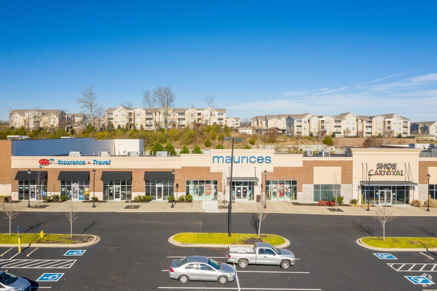 More Photos Of 1010-1038 Glenbrook Way, Hendersonville Unknown For Lease