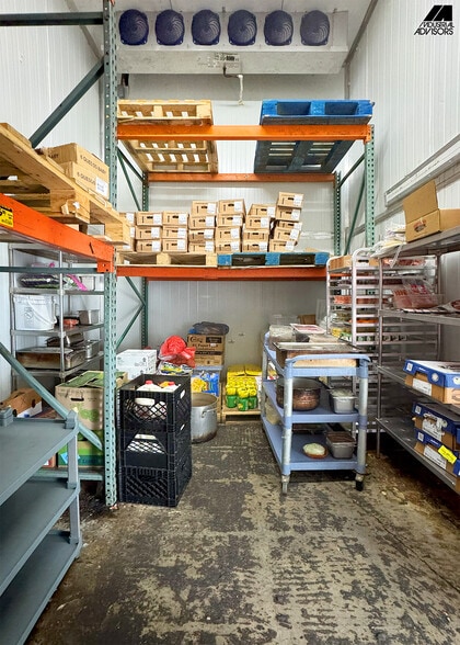 More Photos Of 4960 NW 165th St, Miami Warehouse For Sale