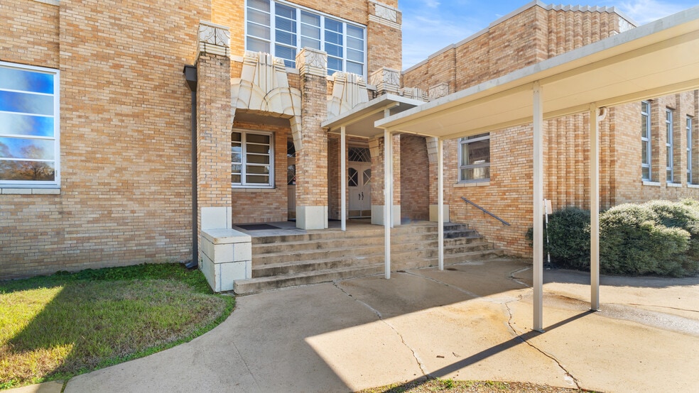 More Photos Of 14905 Oak St, Hosston Schools For Sale