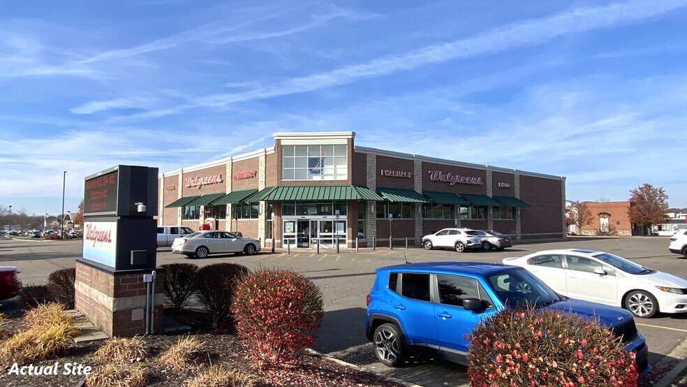 More Photos Of 6421 Market Ave N, Canton Drugstore For Sale