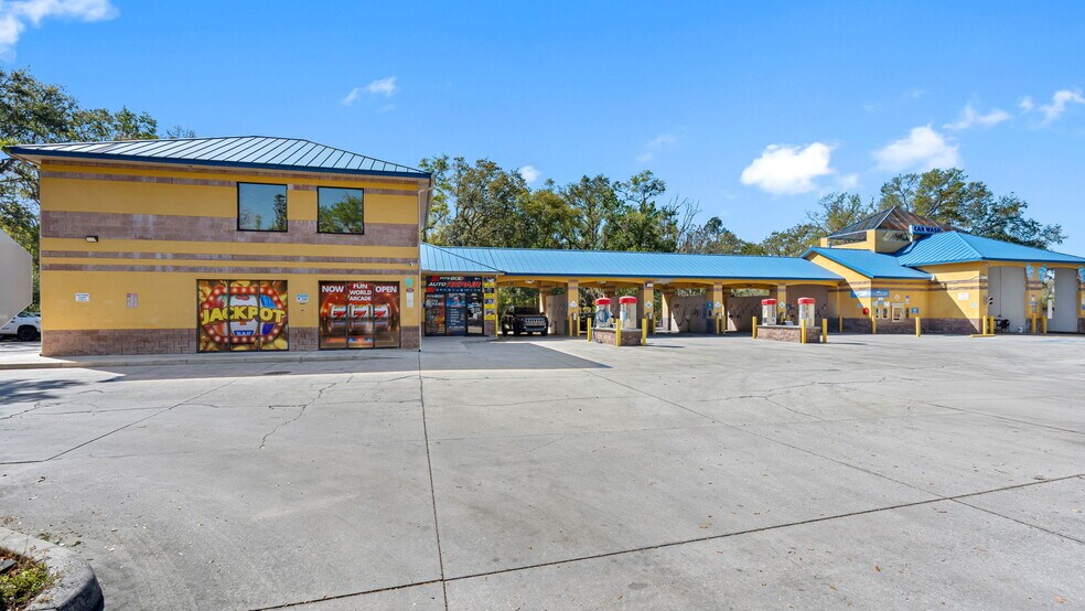More Photos Of 113 S Valrico Rd, Valrico Carwash For Sale