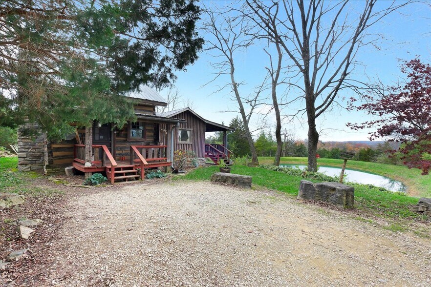 More Photos Of 2945 Greenbrier Rd, Madison Specialty For Sale