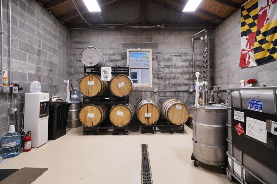 More Photos Of 1902 Jefferson Pike, Brunswick Lodge Meeting Hall For Lease