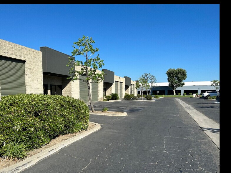 More Photos Of 42274 Rio Nedo, Temecula Manufacturing For Lease