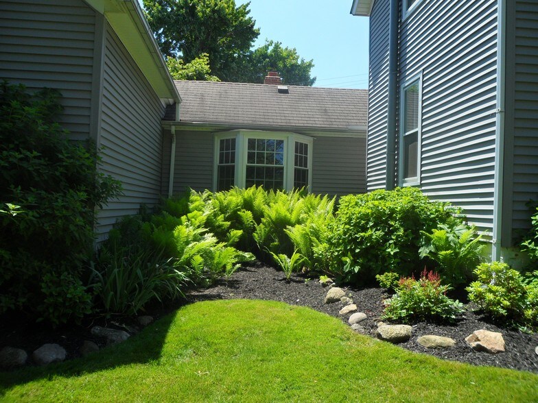 More Photos Of 1119 Bassett Rd, Westlake Office For Sale