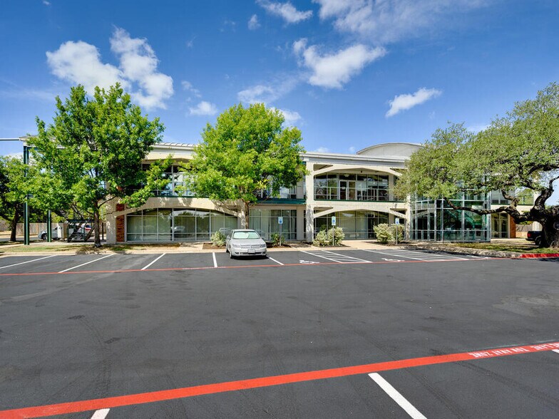 More Photos Of 1815 S Highway 183, Leander Office For Sale