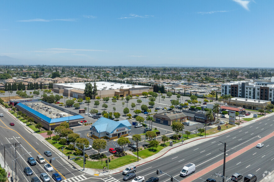 More Photos Of 12600 Beach Blvd, Stanton Medical For Lease