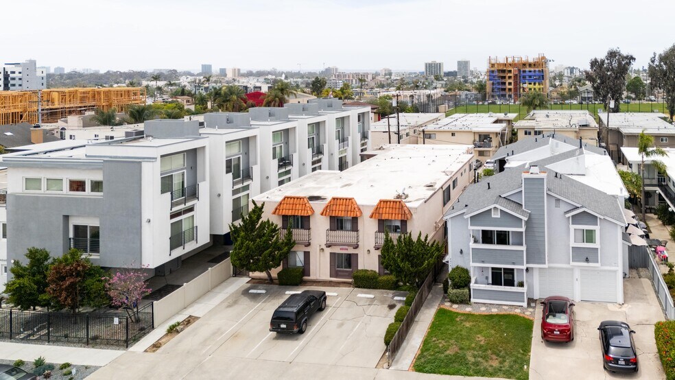 More Photos Of 4070 Utah St, San Diego Apartments For Sale