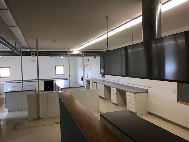 More Photos Of 373 280th St, Osceola Industrial For Lease