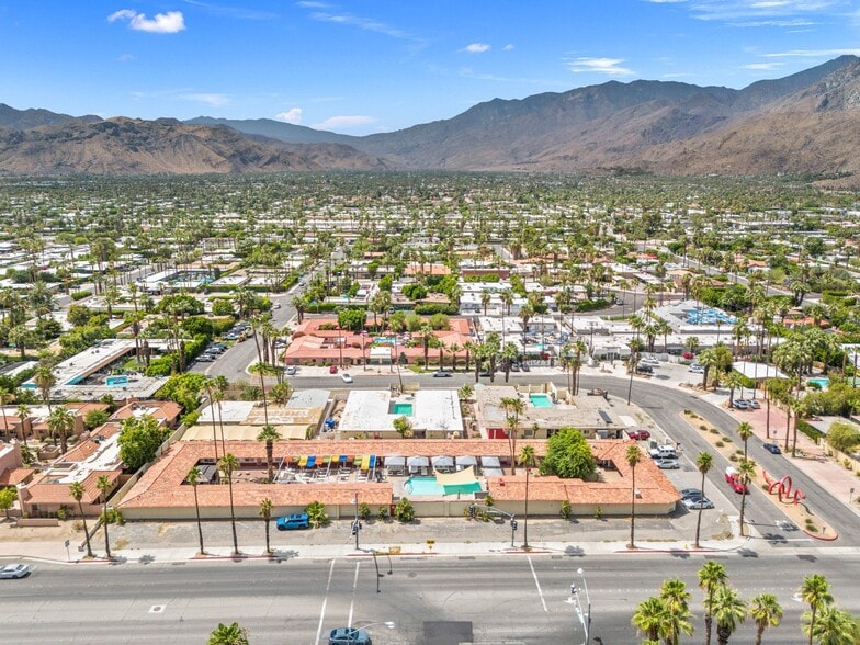 More Photos Of 526 S Warm Sands Dr, Palm Springs Hotel For Sale