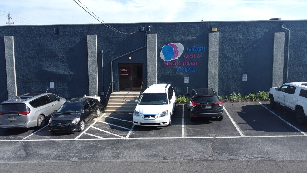 More Photos Of 800 Main St, Hellertown Office For Lease