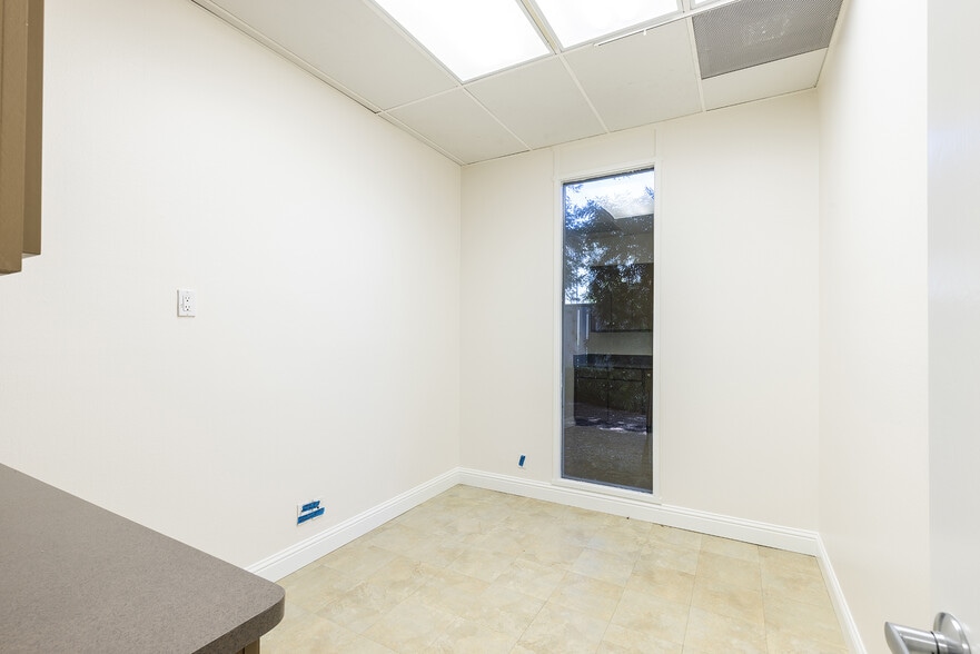 More Photos Of 3435 Valle Verde Dr, Napa Medical For Sale