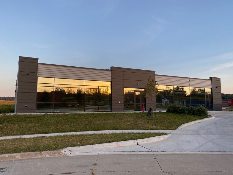 More Photos Of 6600 Boulder Brook Court, Dubuque Land For Sale