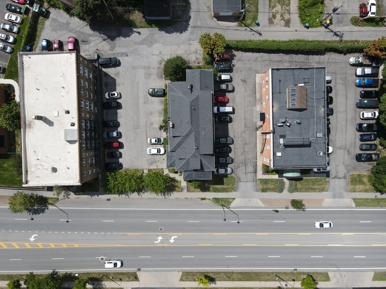 More Photos Of 189 Lake Ave, Rochester Apartments For Sale