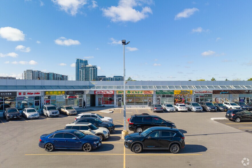 More Photos Of 270-300 W Beaver Creek Rd, Richmond Hill Unknown For Lease