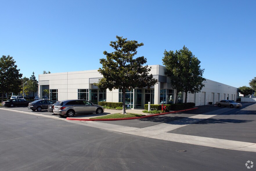 More Photos Of 188 Technology Dr, Irvine Research And Development For Lease