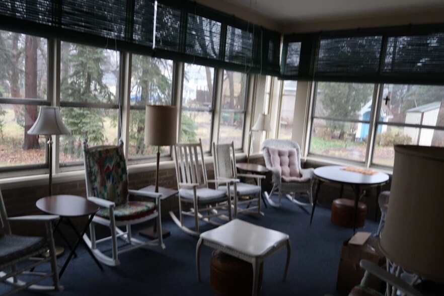 More Photos Of 61 Waldo Ave, Rochester Dormitory For Sale