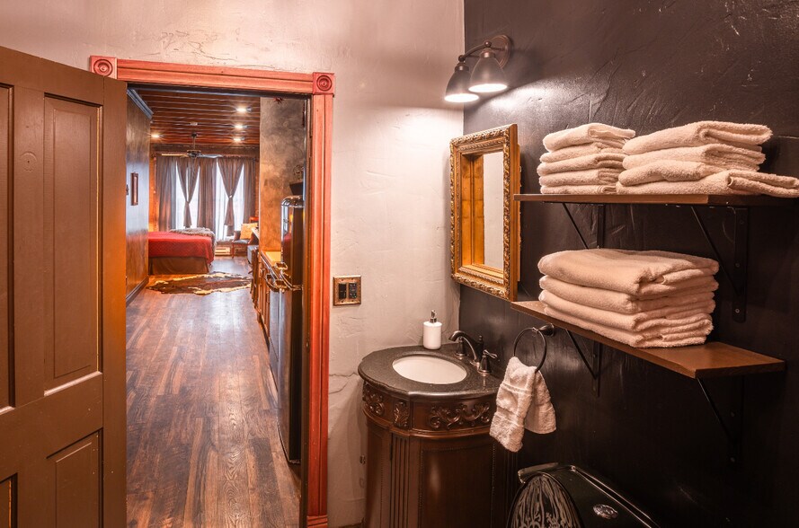 More Photos Of 304 Victor Ave, Victor Multifamily For Sale