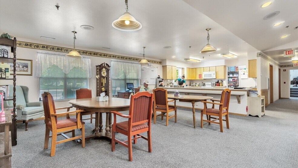 More Photos Of 121 S 5th St, Evansville Assisted Living For Sale