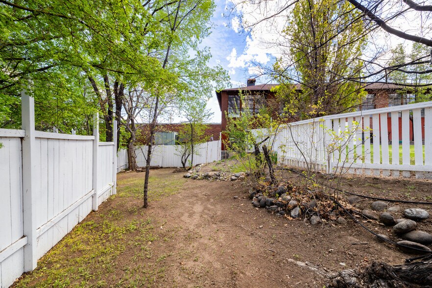 More Photos Of 652 Forest St, Reno Office Residential For Sale