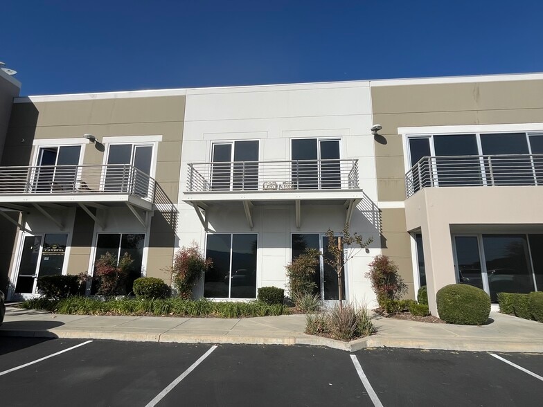 Primary Photo Of 28338 Constellation Rd, Valencia Research And Development For Lease