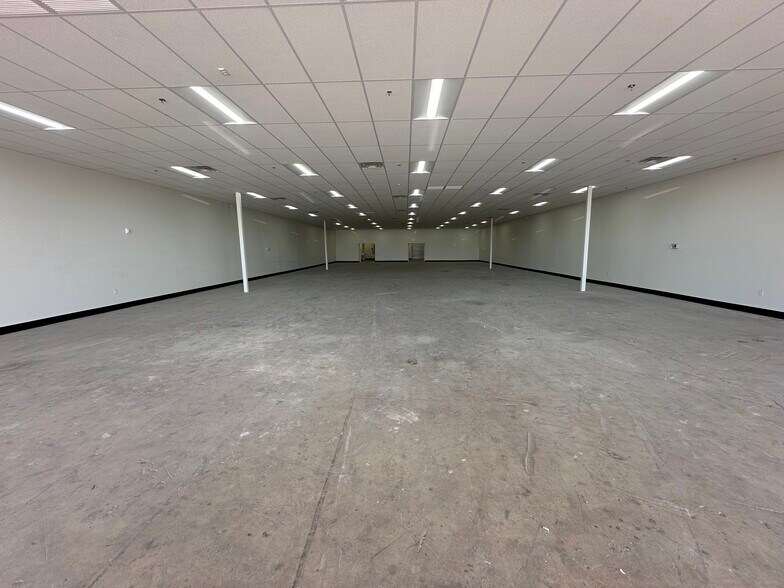 More Photos Of 3324-3348 N Van Buren St, Phoenix Unknown For Lease