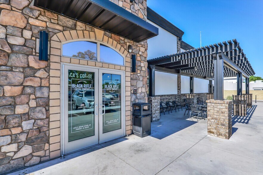More Photos Of 4126 E Indian School Rd, Phoenix Fast Food For Lease