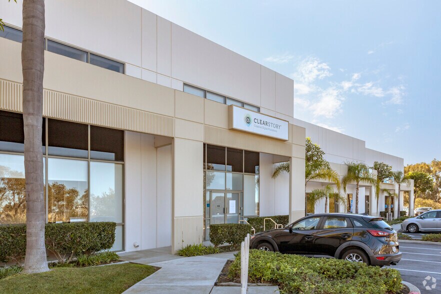 More Photos Of 8310-8324 Miramar Mall, San Diego Warehouse For Lease