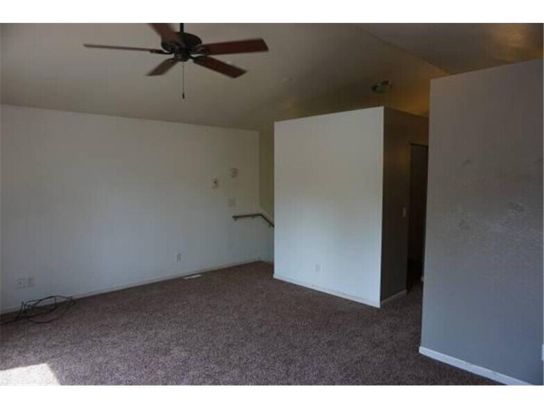 More Photos Of 520 S 2nd St, Mankato Multifamily For Sale