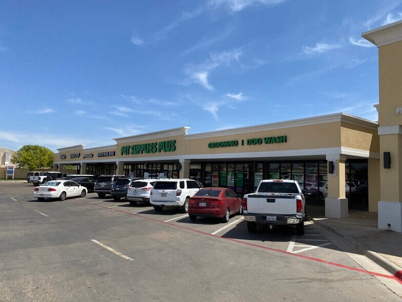 More Photos Of 5807-5809 W 45th Ave, Amarillo Unknown For Lease