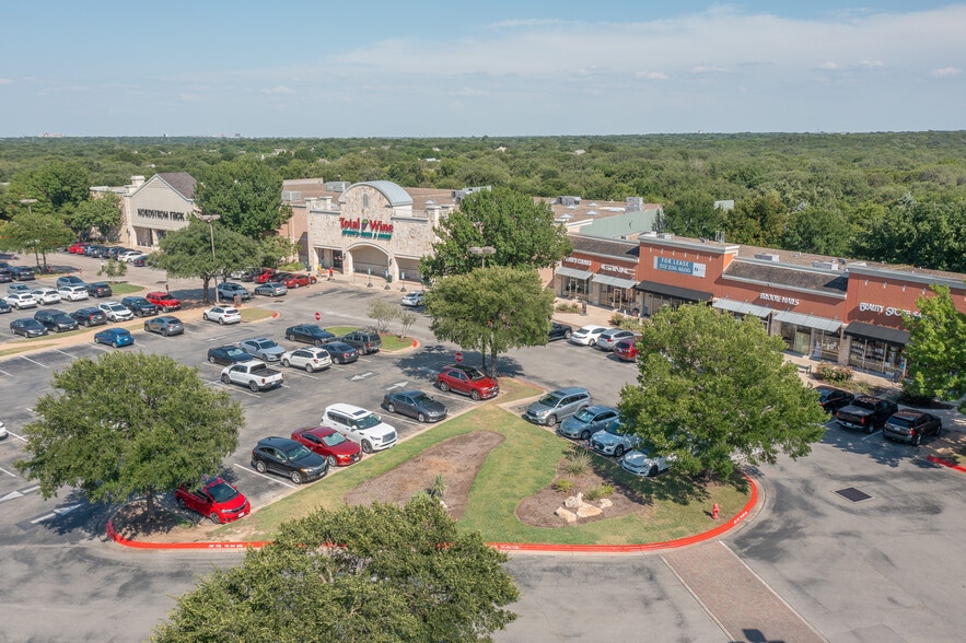 More Photos Of Brodie Ln @ SEC Brodie Ln & Hwy 290 W, Sunset Valley Unknown For Lease