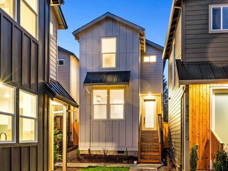 More Photos Of 8330 N Bank St, Portland Apartments For Sale