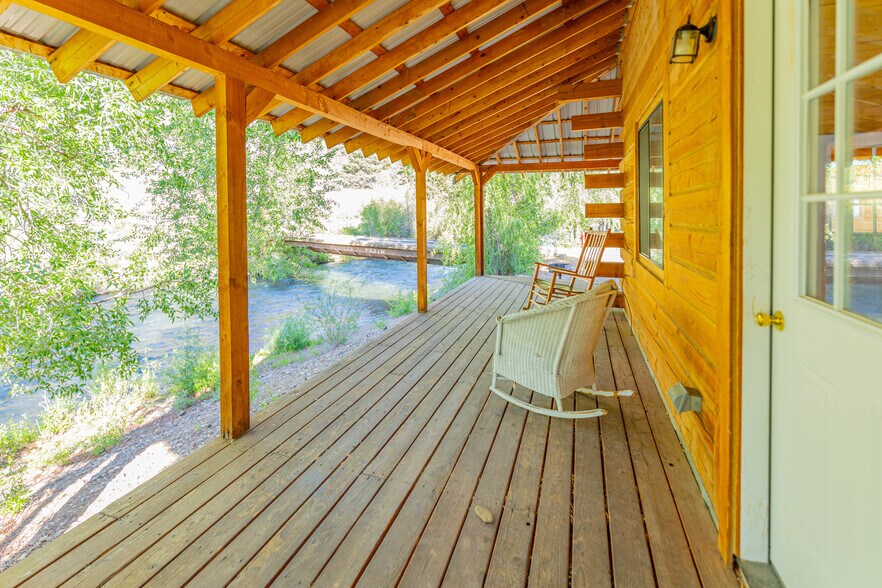 More Photos Of 860 County Road 142, Lake City Hotel For Sale