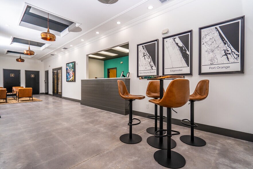 More Photos Of 223 N Causeway, New Smyrna Beach Medical For Sale