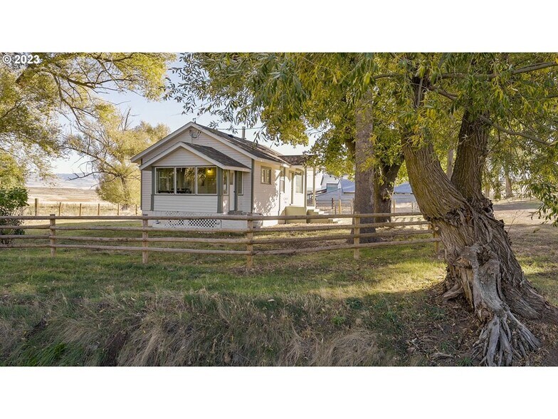 More Photos Of 46310 Cook Rd, Baker City Specialty For Sale