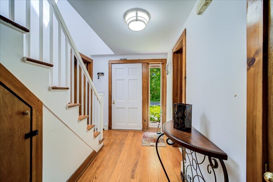 More Photos Of 12 Woodlea Rd, Salt Point Multifamily For Sale