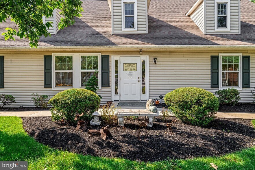 More Photos Of 405 W Wayne Ave, Wayne Office Residential For Sale