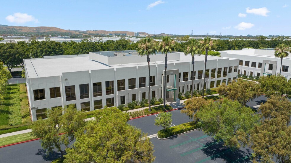 More Photos Of 46 Discovery, Irvine Unknown For Lease