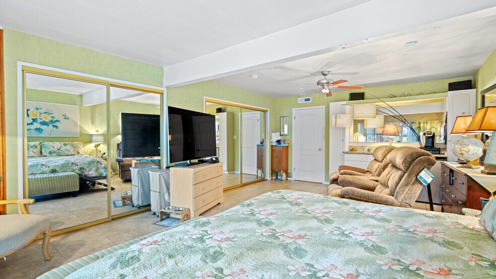 More Photos Of 1403 Rowena Way, Sacramento Specialty For Sale