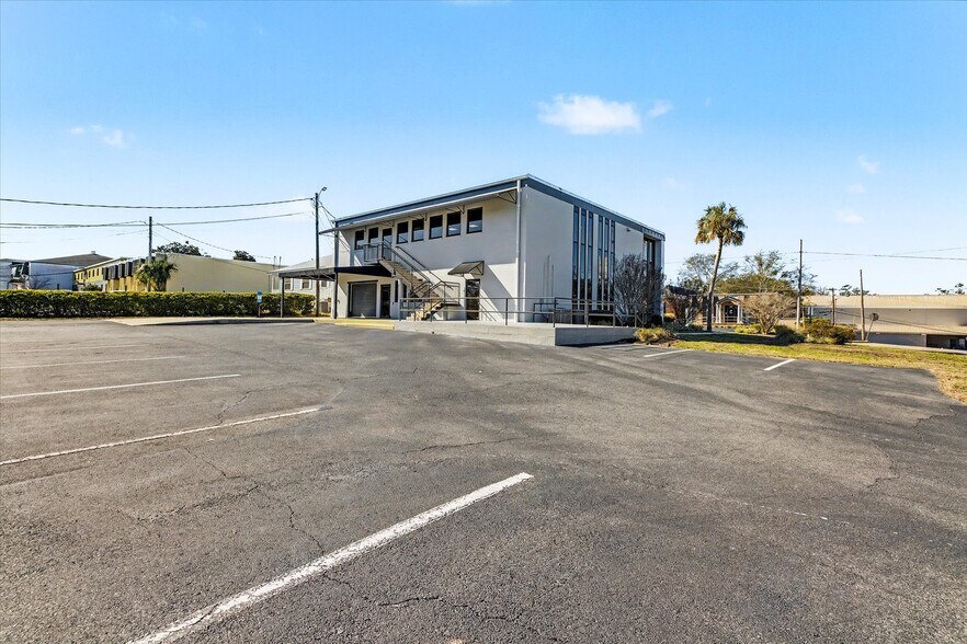 More Photos Of 369 Office Plaza Dr, Tallahassee Office For Lease