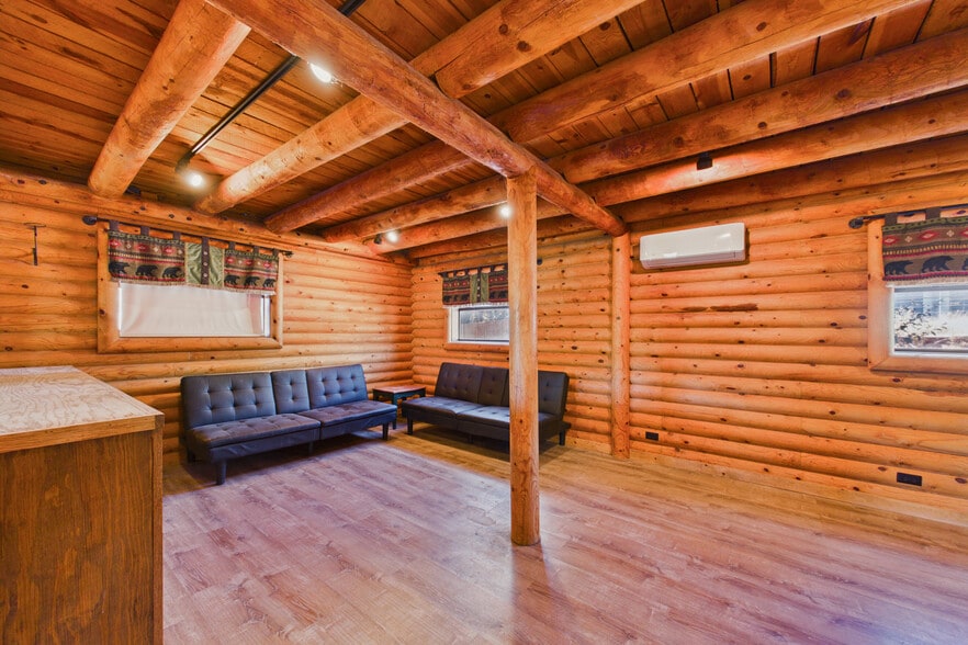 More Photos Of 949 Highway 82, Mountain Park Storefront Retail Residential For Sale