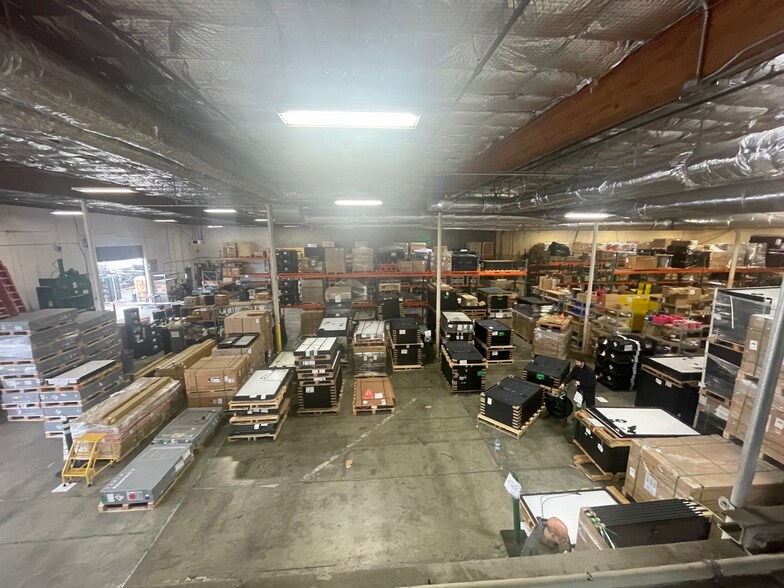 More Photos Of 391 Foster City Blvd, Foster City Industrial For Sale